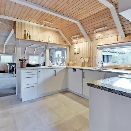 Semesterbostad Arttu - 2-4km From The Sea In Western Jutland By Interhome *