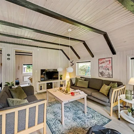 Arttu - 2-4km From The Sea By Interhome *