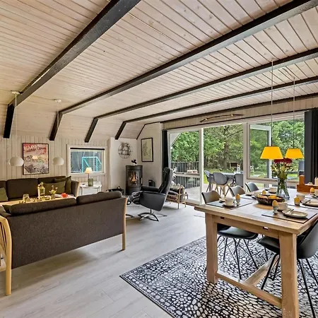 Arttu - 2-4km From The Sea By Interhome 펜션