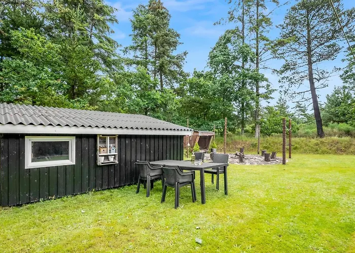 Arttu - 2-4km From The Sea By Interhome *