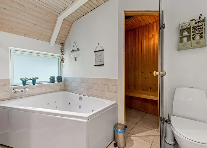 Arttu - 2-4km From The Sea By Interhome *